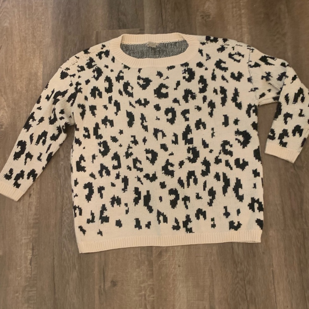 Leopard Print Sweater - Black and Cream